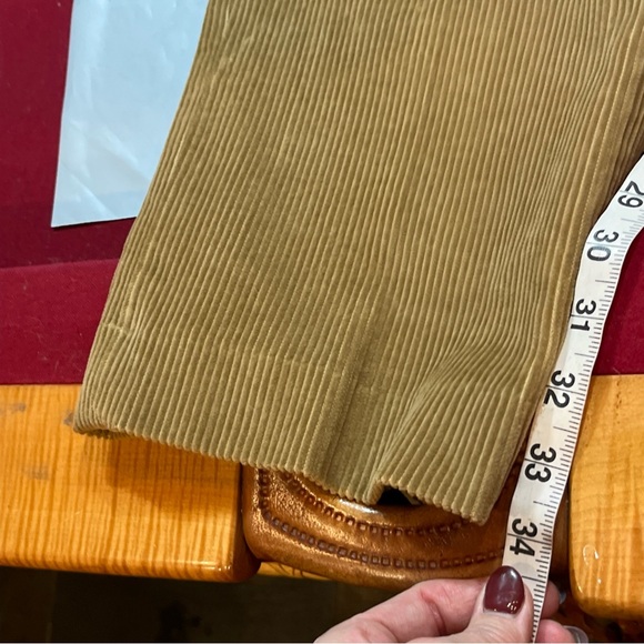 LL Bean corduroy Classic Fit BROWN Pleated brown Pants 502835 SIZE 34x34 Cotton - Picture 12 of 16